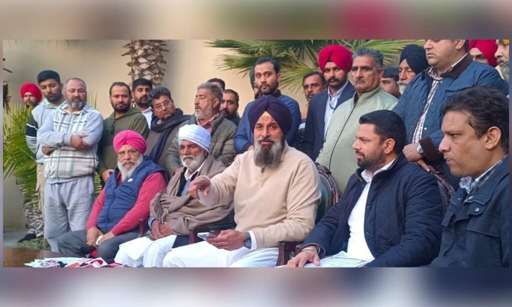 Bhagwant Mann has miserably failed to tackle attacks on Minorities in the state Bikram S Majithia - Hindi News Express