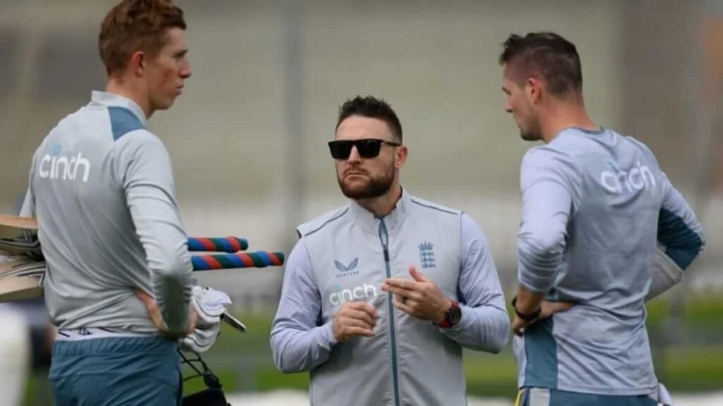 ब्रेंडन मैकुलम ने इंग्लैंड की ट्रेनिंग को लेकर उठे सवालों को बताया ‘गलत’, आलोचकों को दिया करारा जवाब Brendon McCullum - Hindi News Express