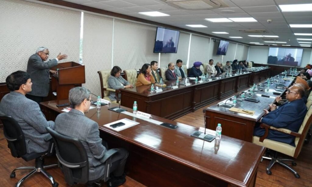 पंजाब पुलिस ने भारतीय संविधान के अनुच्छेद 21 पर प्रशिक्षण कार्यशाला की आयोजित PUNJAB POLICE ORGANISES TRAINING WORKSHOP ON ARTICLE 21 OF INDIAN CONSTITUTION - Hindi News Express