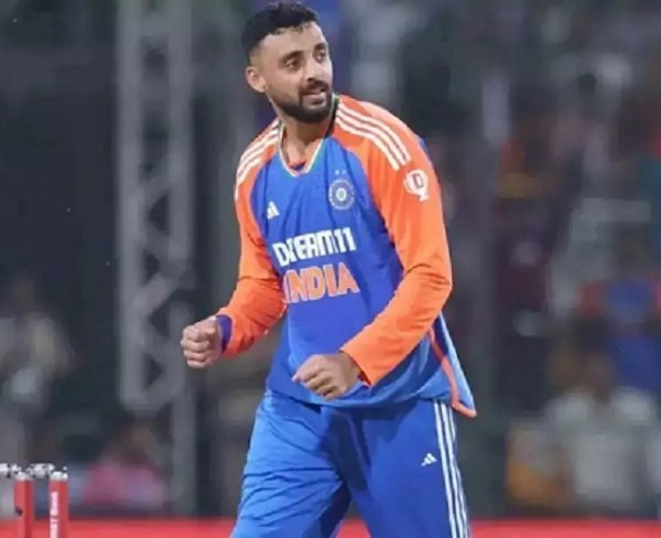 BCCI के कदम से सब हैरान, इस स्पिनर को कर लिया टीम इंडिया में शामिल varun bcci team india - Hindi News Express