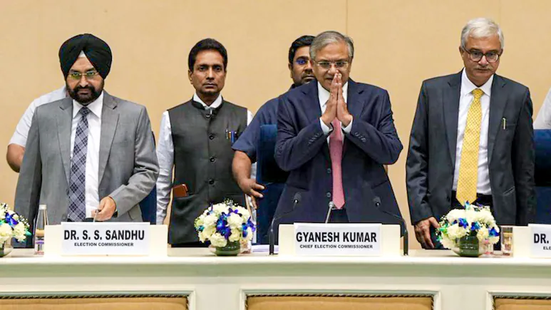 पांच राज्यों में विधानसभा चुनाव का ऐलान: बंगाल में दो चरणों में वोटिंग it2bou4g election - Hindi News Express