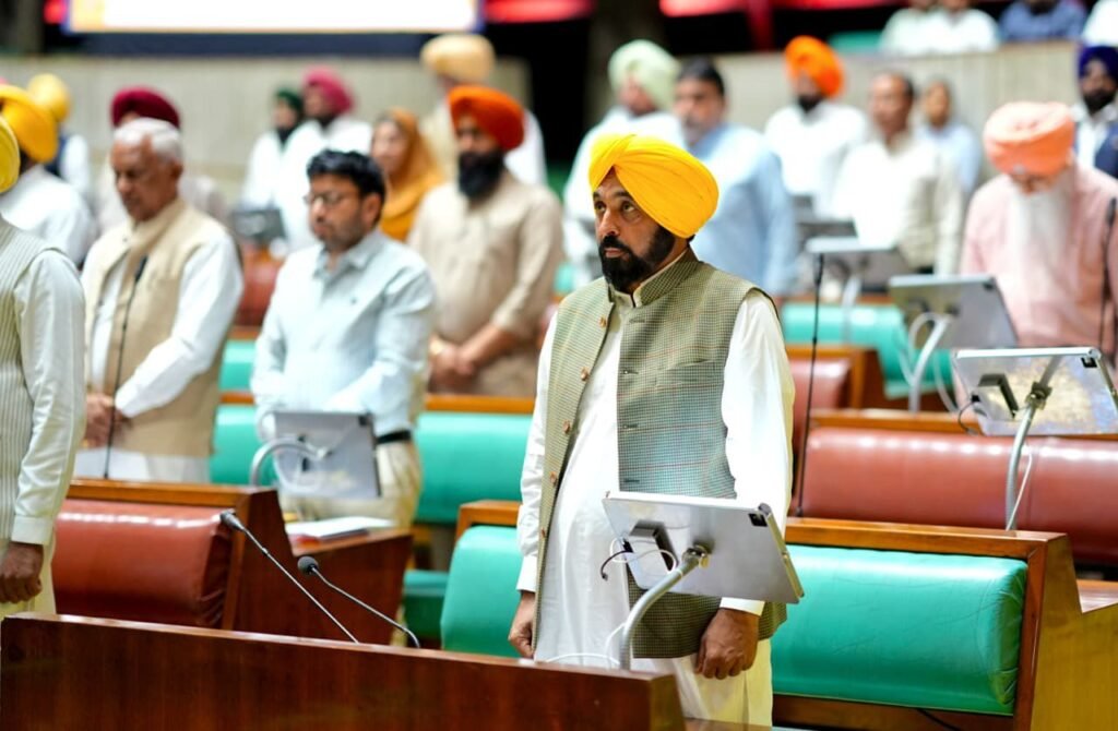 भगवंत मान सरकार का ऐतिहासिक फैसला; बेअदबी के लिए उम्र कैद की सजा fdsf
