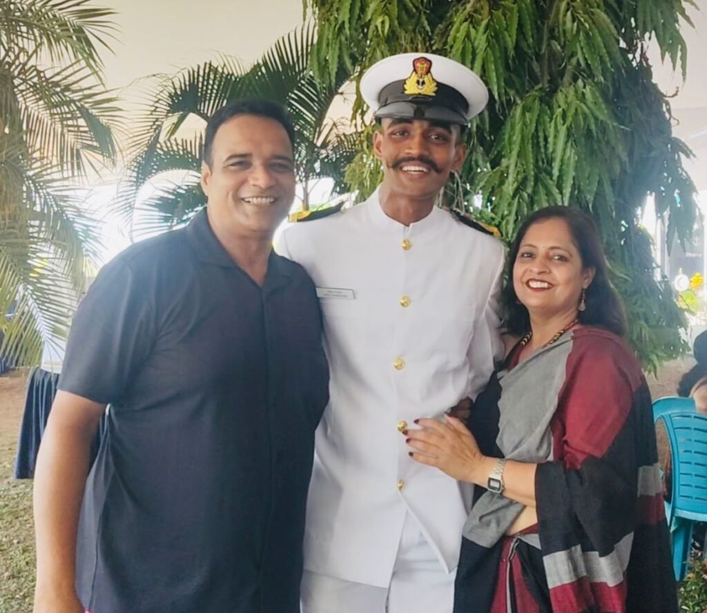महाराजा रणजीत सिंह प्रिपरेटरी इंस्टीट्यूट के दो कैडेट बने भारतीय नौसेना के अधिकारी कमीशंड अधिकारी