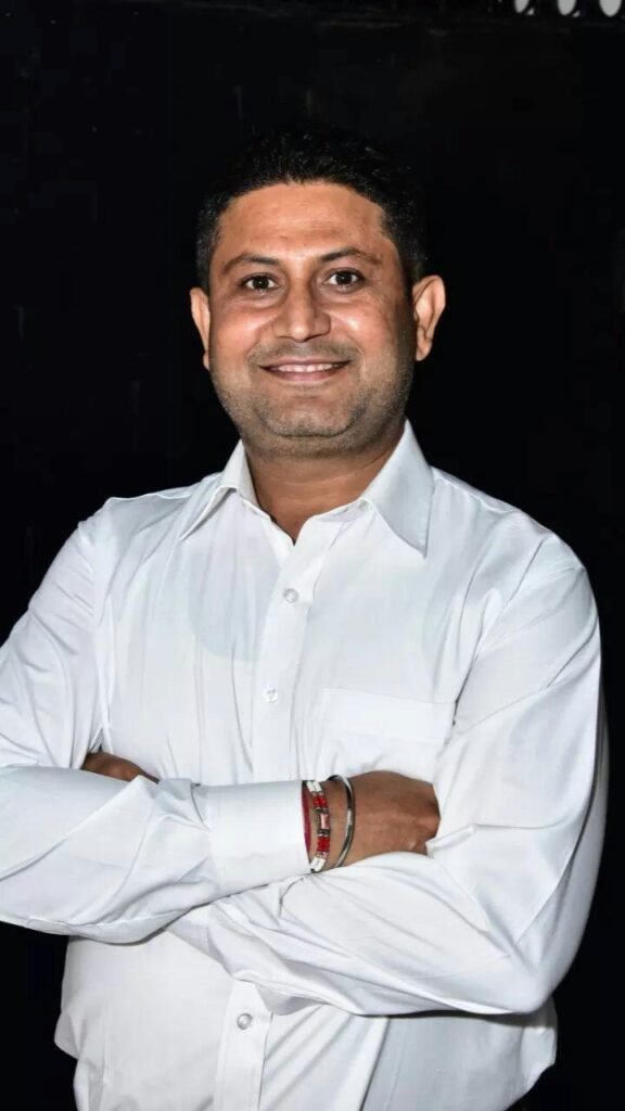 अशोक सरीन जैसे ऊर्जावान कार्यकर्ता के नेतृत्व में भाजपा को मिलेगी नई दिशा: अमित भाटिया 2 1 - Hindi News Express