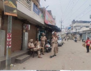 बरनाला लाठीचार्ज के विरोध में पंजाब बंद का जालंधर में व्यापक असर, बाजार रहे बंद, नगर निगम का कामकाज ठप 3 3 - Hindi News Express