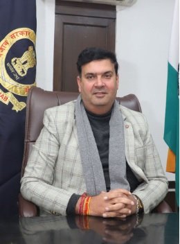 जालंधर में मेयर वनीत धीर की शुक्राना यात्रा में मची अफरा-तफरी Untitled - Hindi News Express