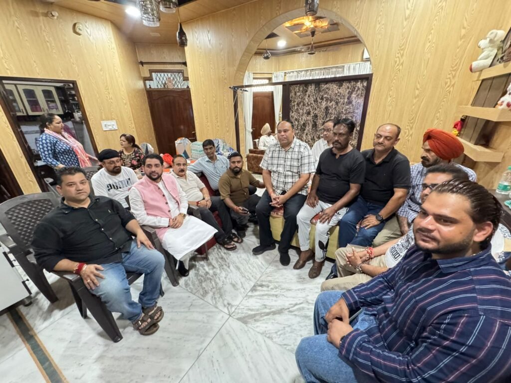 जालंधर में 140 से अधिक स्थानों पर सुना गया प्रधानमंत्री मोदी का ‘मन की बात’ कार्यक्रम : अशोक सरीन हिक्की db483afa a014 4de8 baa7 5eb2f79cfd23 - Hindi News Express